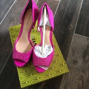 Hot Pink Heels